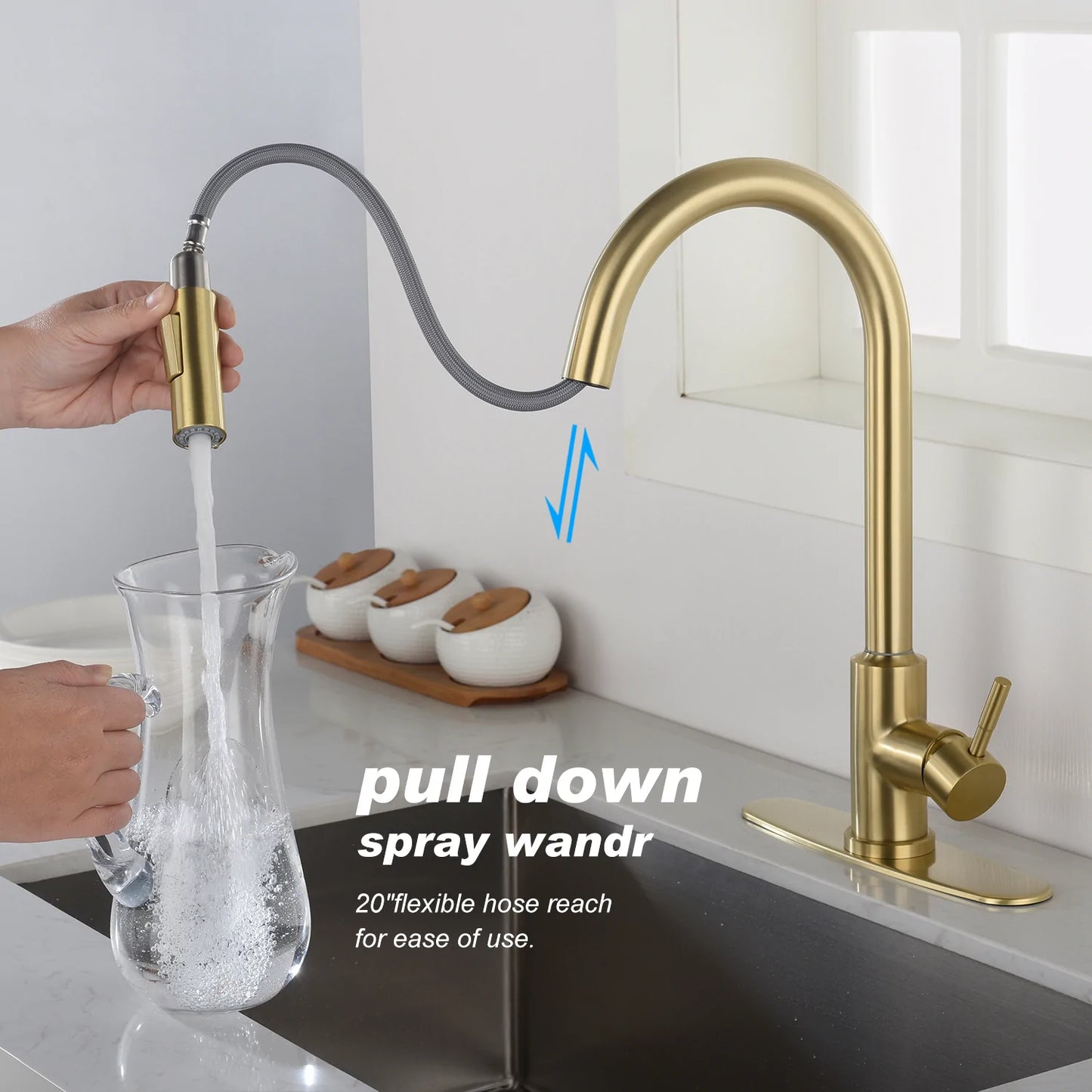 Kitchen Faucet with Pull Down Sprayer in Gold