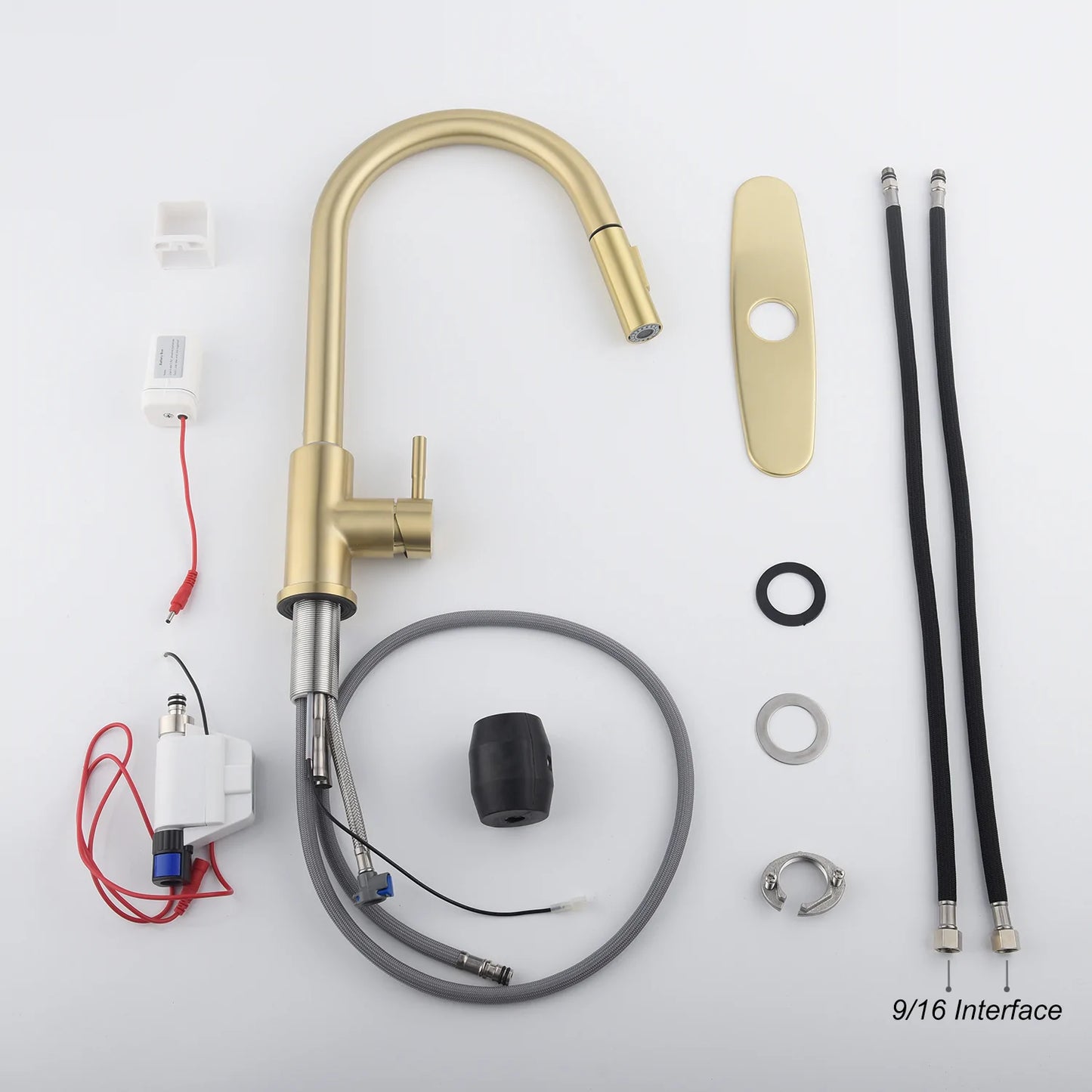 Kitchen Faucet with Pull Down Sprayer in Gold