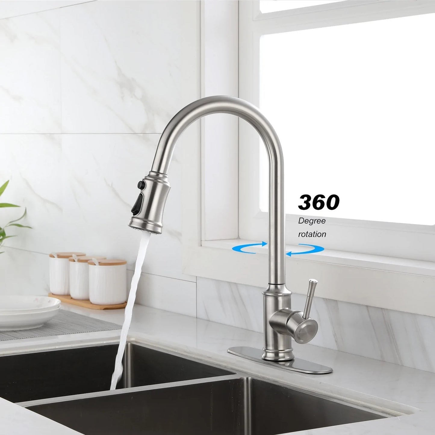 Kitchen Faucet with Pull Down Sprayer in Brushed Nickel
