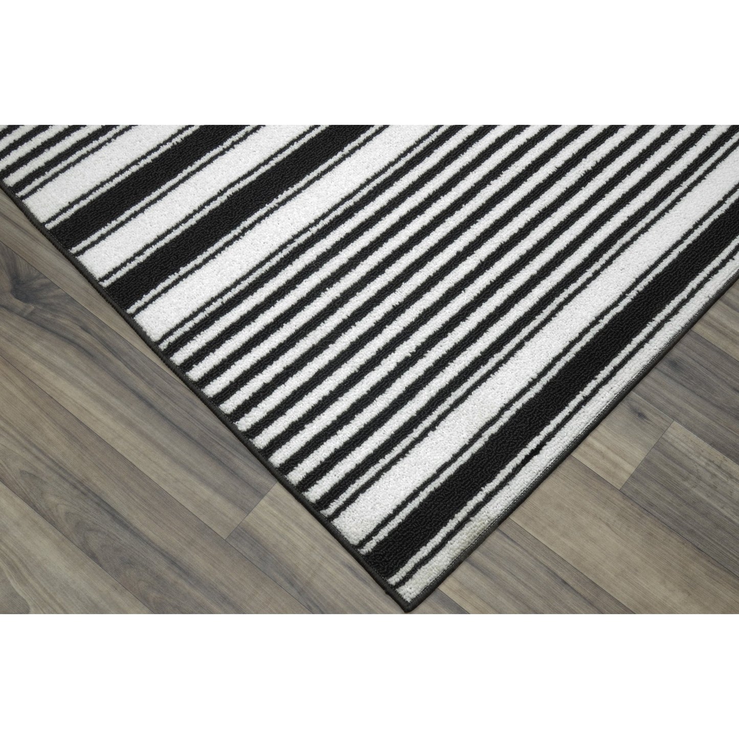 Area Rugs Black 6 ft. x 8 ft.